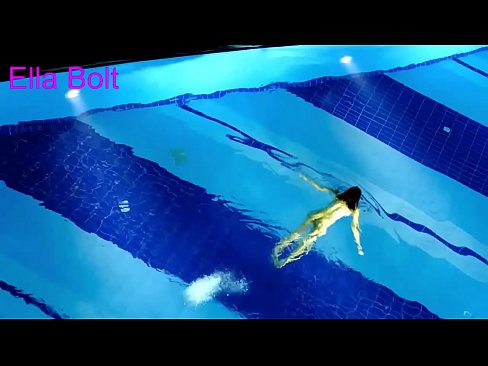 ❤️ Jeg kan ikke stoppe med at se, ung blondine fanget i at svømme nøgen i ELLA BOLT resort pool ❤ Porn video at da.xxxshake.ru ❌️
