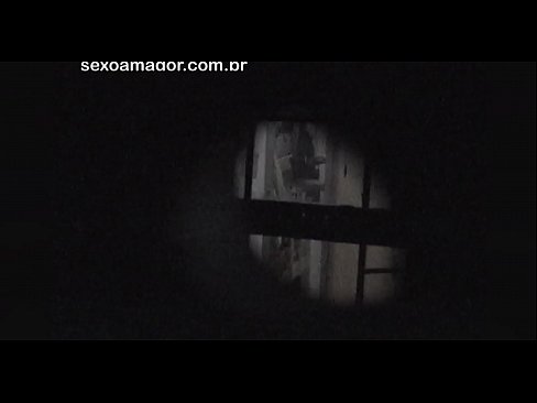 ❤️ Blondie bliver hemmeligt videooptaget af en voyeur fra nabolaget gemt bag hule mursten ❤ Porn video at da.xxxshake.ru ❌️